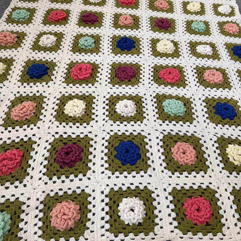 Vintage Crochet 3D Puffy Flower Afghan Granny Core Cottage Blanket Throw 65x52"